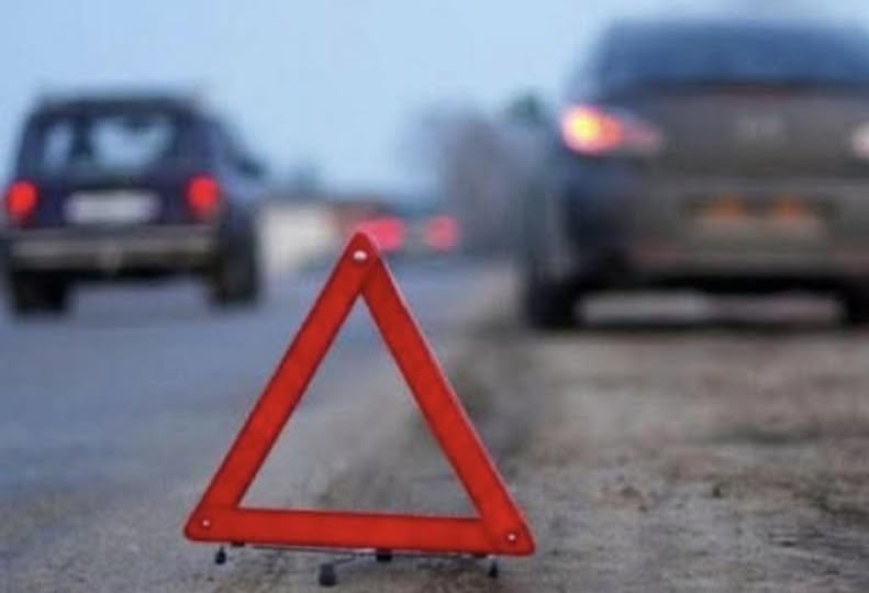 Гүйцэж түрүүлэх үедээ осол гаргаж, нэг хүн гэмтжээ