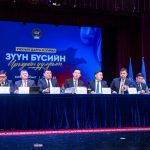 Иргэд дундаж цалин, тэтгэврийн хэмжээг нэмэгдүүлэхийг УИХ-ын дарга Н.Учралаас шаардав