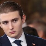 Баррон Трамп хүний амь аварчээ