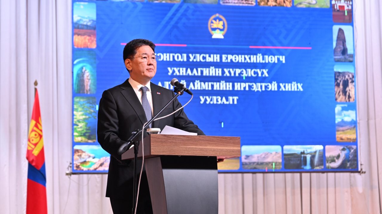 Алтайчууд УИХ-ын гишүүнийг эгүүлэн татахтай холбоотой хуулийн төслийг дэмжихээ илэрхийллээ