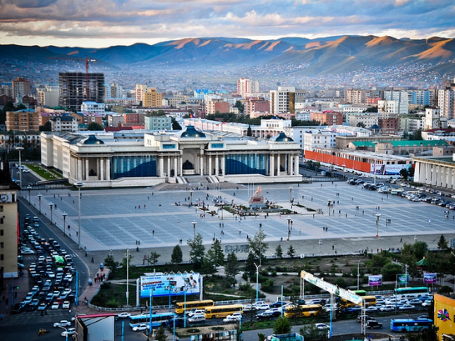 Улаанбаатарт 15 хэмийн дулаан байна