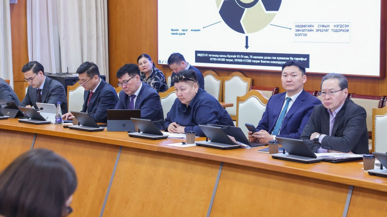 Ажлын хэсэг ахмад настны нийгмийн асуудлын талаар хуралдав