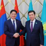 Ерөнхийлөгч У.Хүрэлсүхэд Казахстаны парламентын дарга бараалхлаа