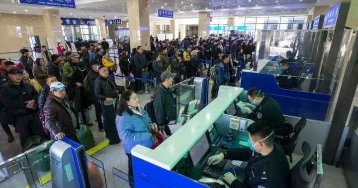 Хилийн хориг тавигдсан иргэнд хуурамч паспорт олгож, 2 сая төгрөгийн авлига авчээ