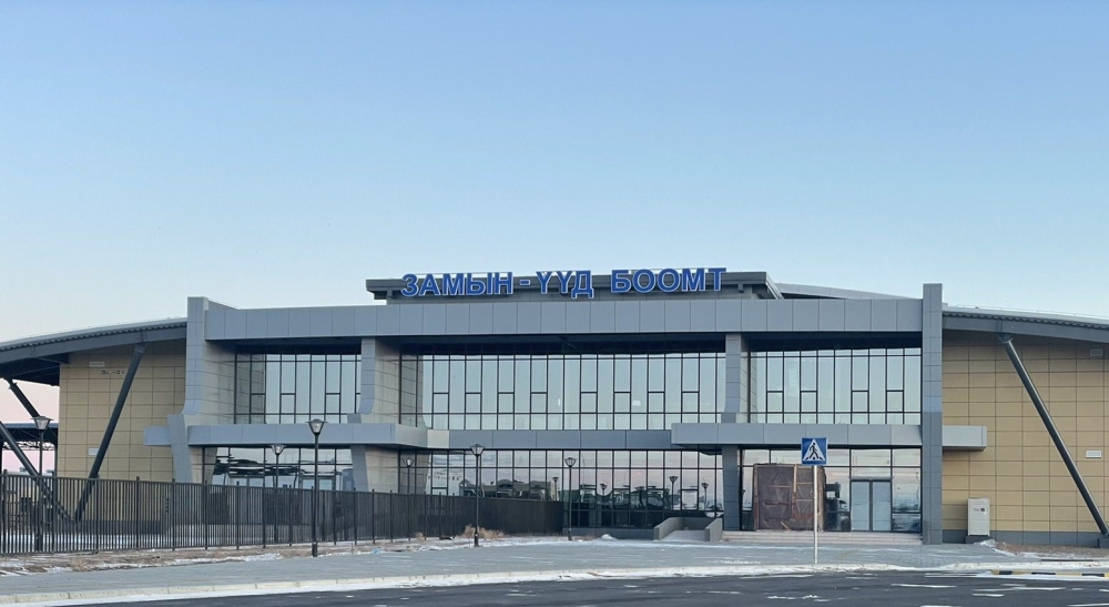 Замын-Үүд дэх Гаалийн газрынхан бүлэглэн их хэмжээний хахууль авсан хэргийг шалгаж байна