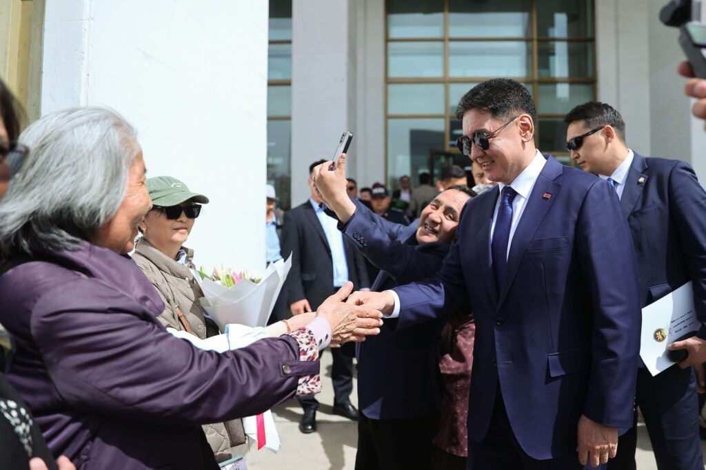 У.Хүрэлсүх эвийг эрхэмлэн, зөвийг тэтгэж, ёсыг сахихад хамтран зүтгэхийг уриаллаа