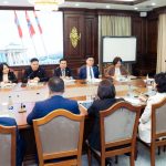 Төр болон орон нутаг нь улсын төсвөөс гадуур их хэмжээний хөрөнгийг өмчилж байгаа ч өмчийг зохистой удирдах, үр өгөөжийг нэмэгдүүлэх чиглэл дутагдаж байна