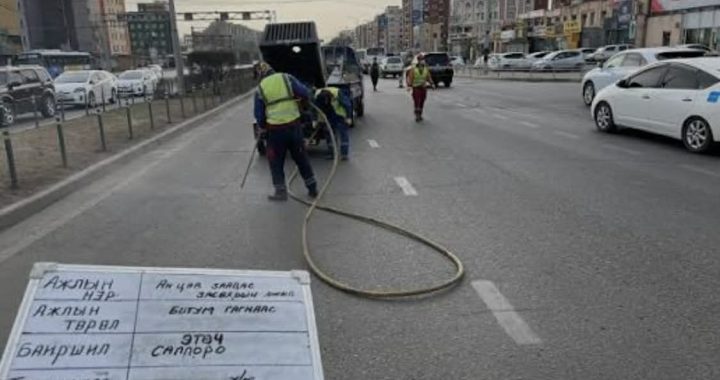 Улаанбаатар зам засвар арчлалтын газрын дарга асан Б.Галхүүг ажилчдынх нь хамт мөнгө угаасан хэргээр шалгаж байна