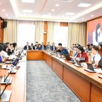 Малчдын хүүхдүүдийг найман насанд нь сургуульд элсүүлэх тухай хуулийн төслийг хэлэлцэхийг дэмжив