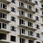 Орон сууц захиалгын гэрээтэй холбоотой 174 хэрэгт 52 хүнийг яллагдагчаар татжээ
