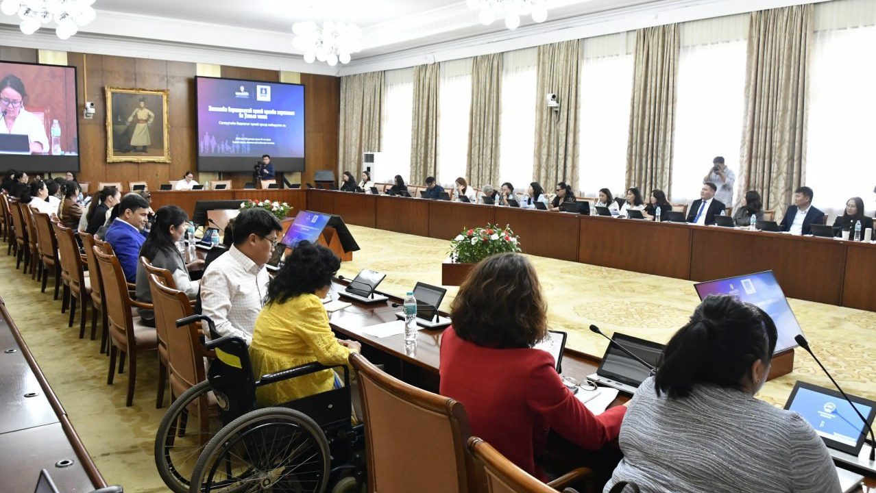 Ирэх оны төсөвт хөгжлийн бэрхшээлтэй иргэдэд шаардлагатай үйлчилгээ, санхүүжилтийг тусгайлан тусгах шаардлагатай