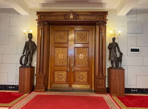 Чуулганы хуралдааны ирц бүрдсэнгүй